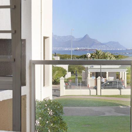 Big Bay Beach Club 122 By Hostagents Appartement Bloubergstrand Buitenkant foto