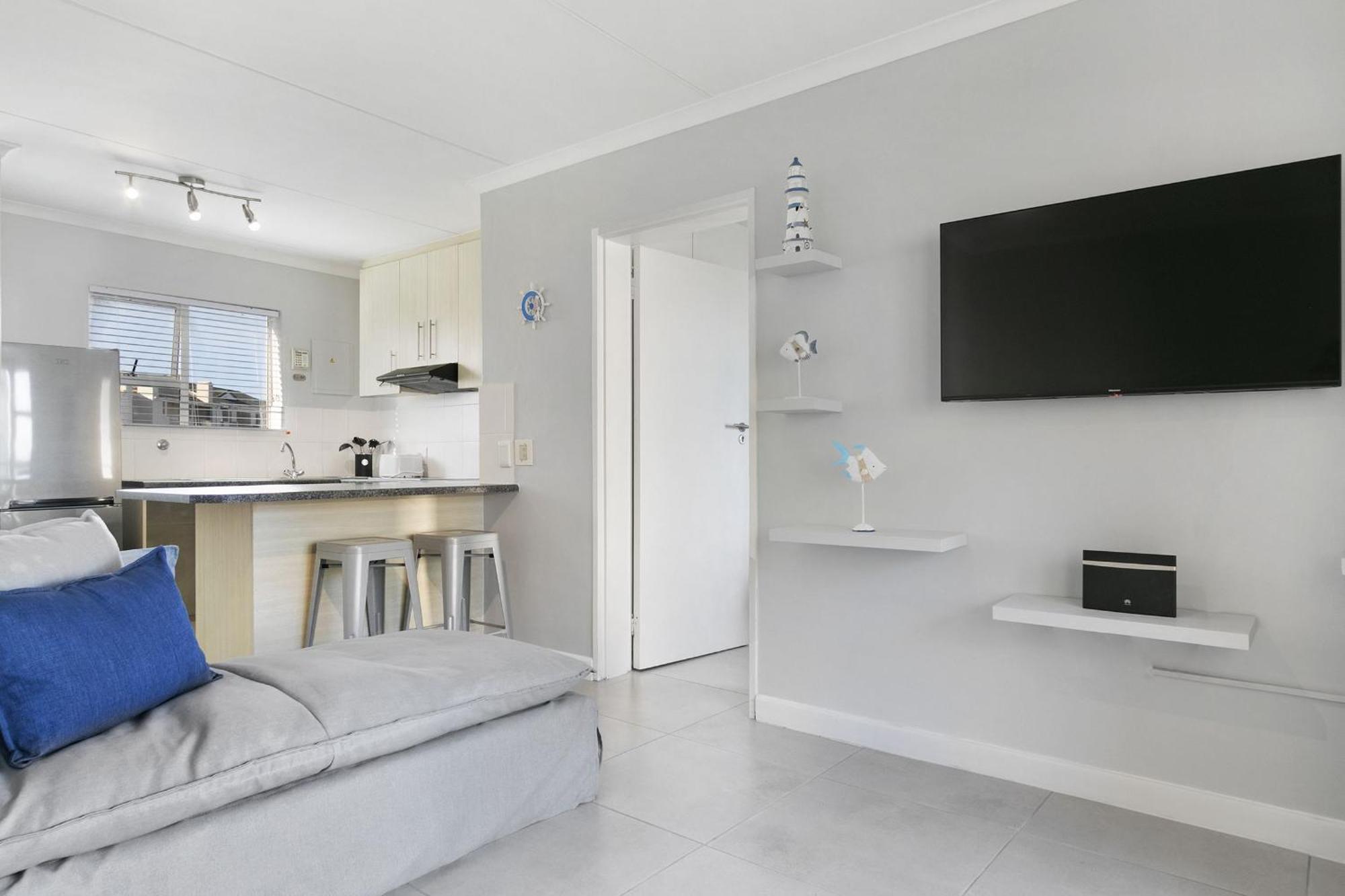 Big Bay Beach Club 122 By Hostagents Appartement Bloubergstrand Buitenkant foto